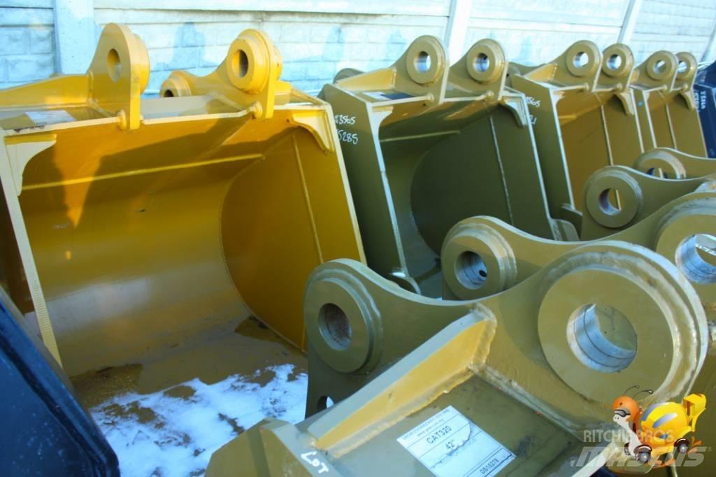Komatsu PC 200 - 42` Buckets
