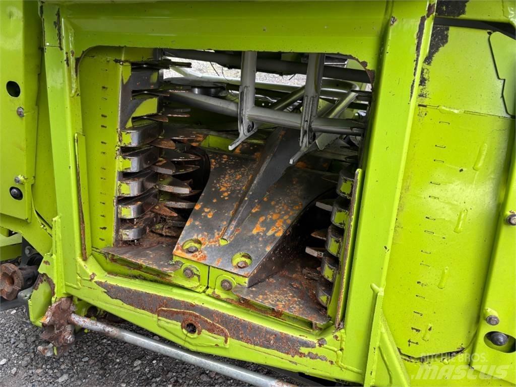 CLAAS Orbis 750 Farm machinery
