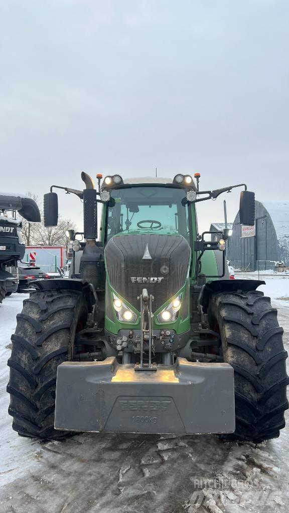 Fendt 936 Vario Tractors