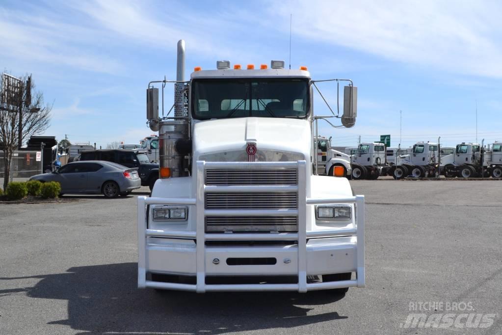 Kenworth T 800 Prime Movers