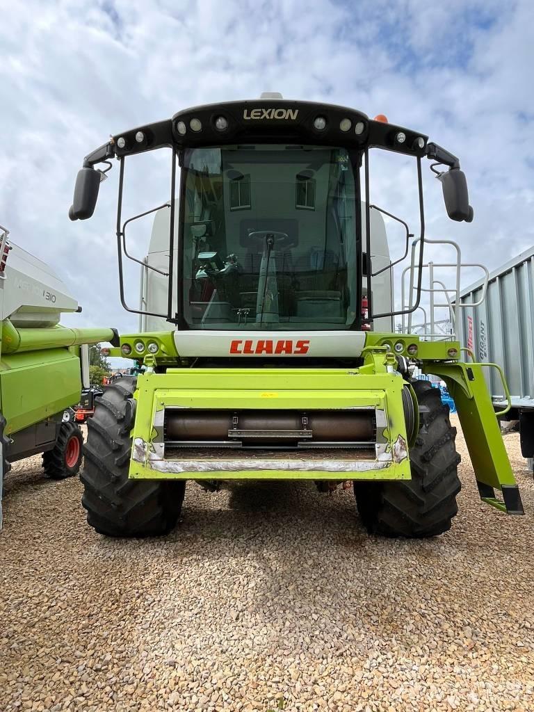 CLAAS Lexion 650 Combine harvesters