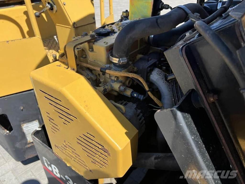 CAT CB 334E Twin drum rollers