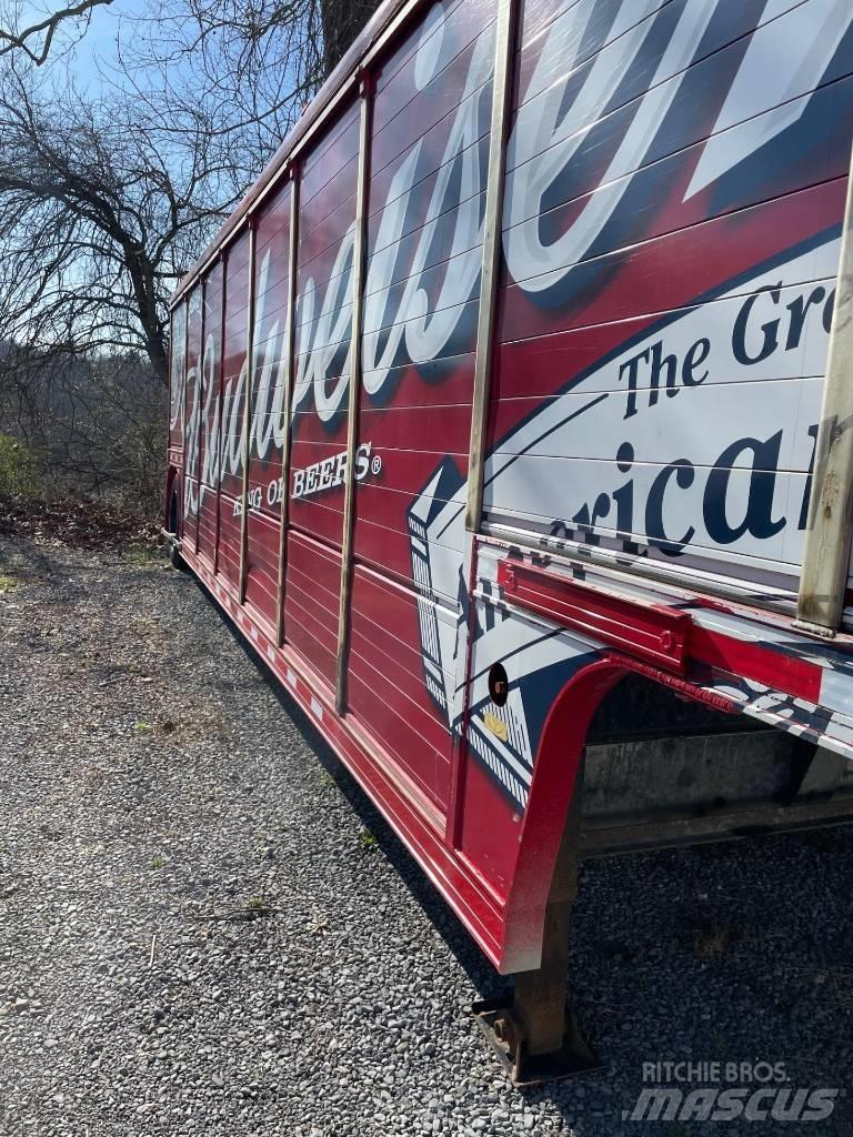 Mickey 18 Bay Beverage trailers
