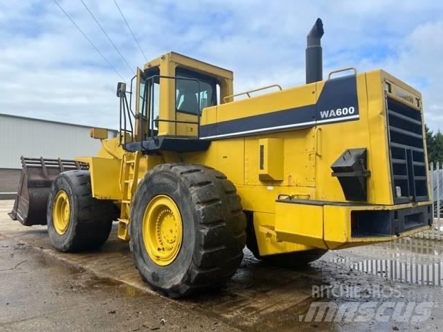 Komatsu WA 600-1 Wheel loaders