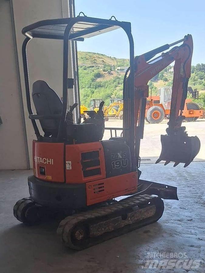 Hitachi ZX19U Mini excavators < 7t (Mini diggers)