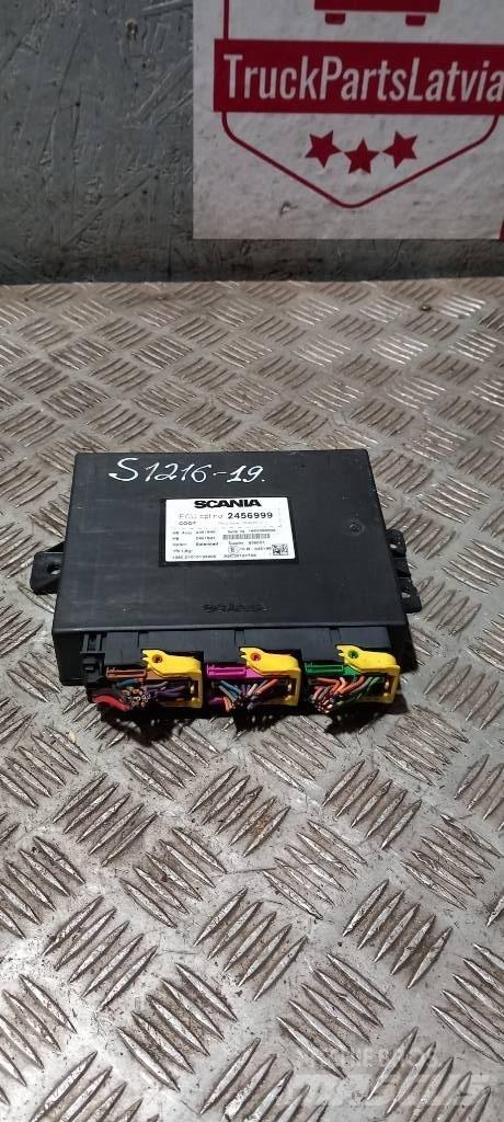 Scania R 440   2456999 Electronics