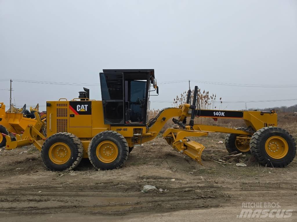 CAT 140K Graders