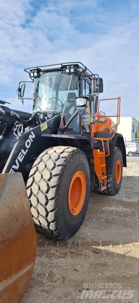 Doosan DL 320-7 Wheel loaders
