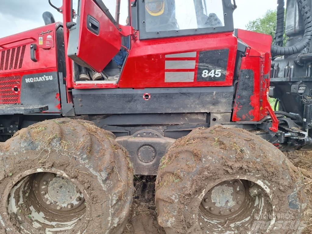 Komatsu 845 Forwarders