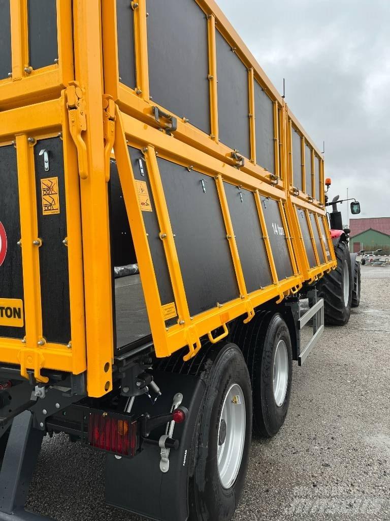 Wielton PRC-2/W14D Tipper trucks