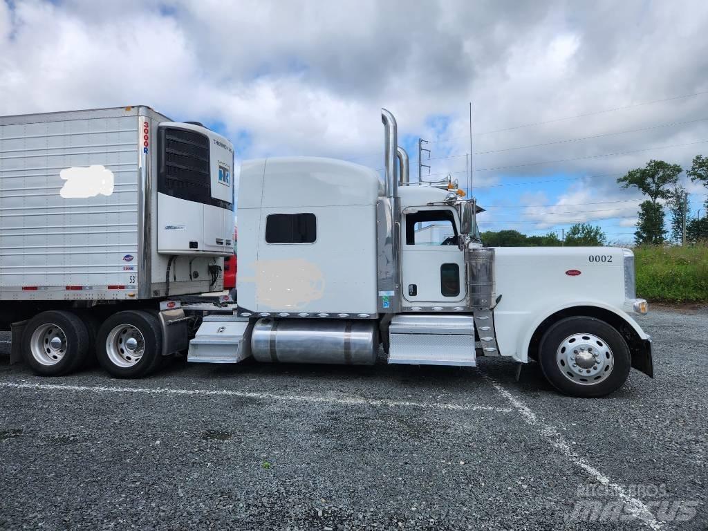Peterbilt 389 Prime Movers