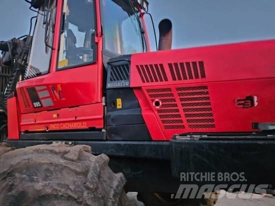 Komatsu 895 Forwarders