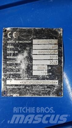 Komatsu 895 Forwarders