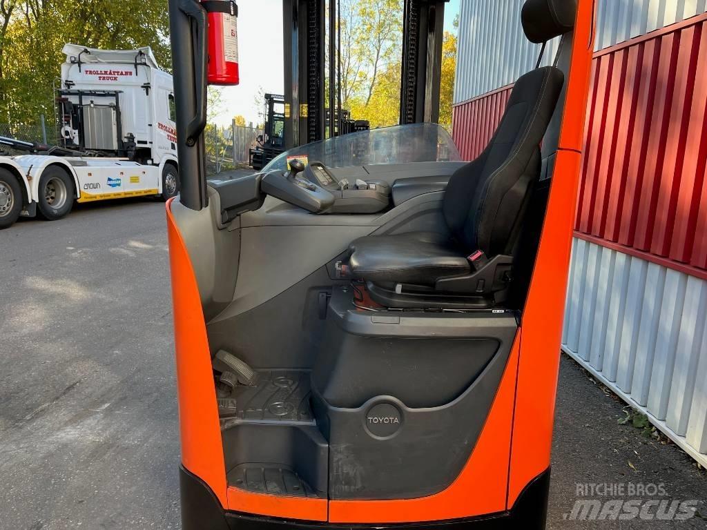 BT RR E 160 Reach truck