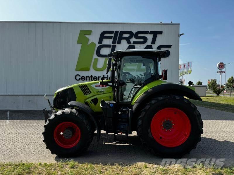 CLAAS AXION 830 Tractors