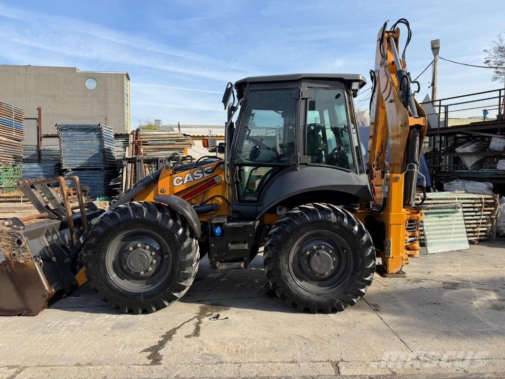 CASE 695 Backhoe