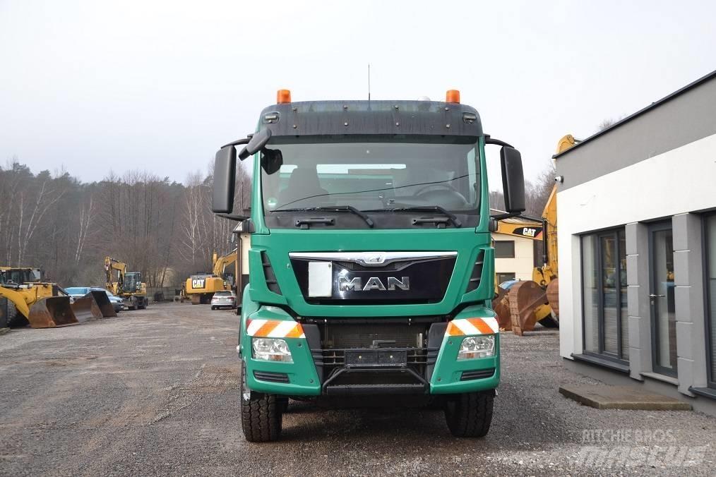 MAN TGS 35 480 Tipper trucks
