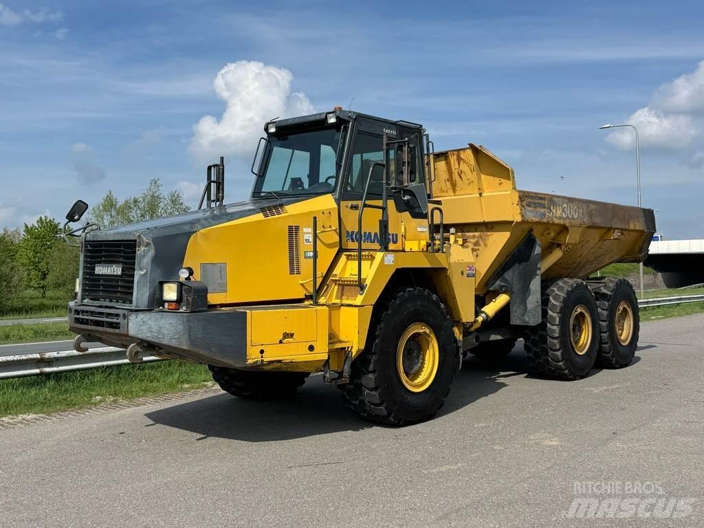 Komatsu HM300-2 Articulated Haulers