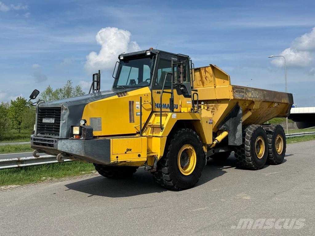 Komatsu HM300-2 Articulated Haulers