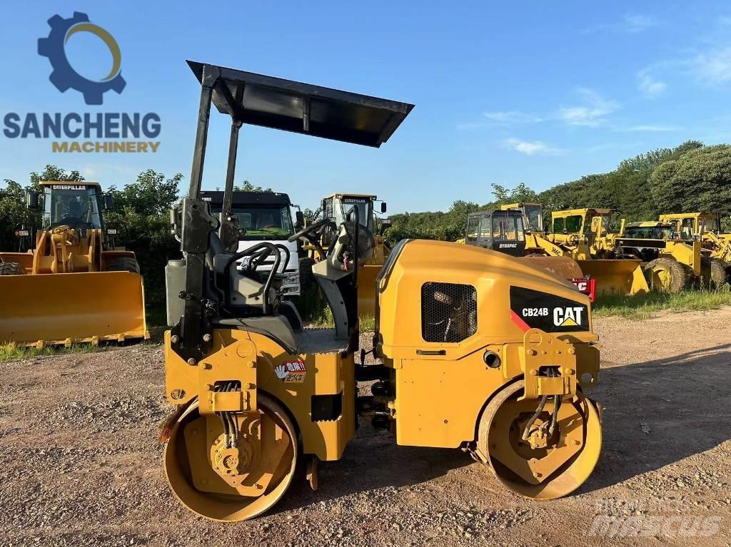 CAT CB 24 B Twin drum rollers