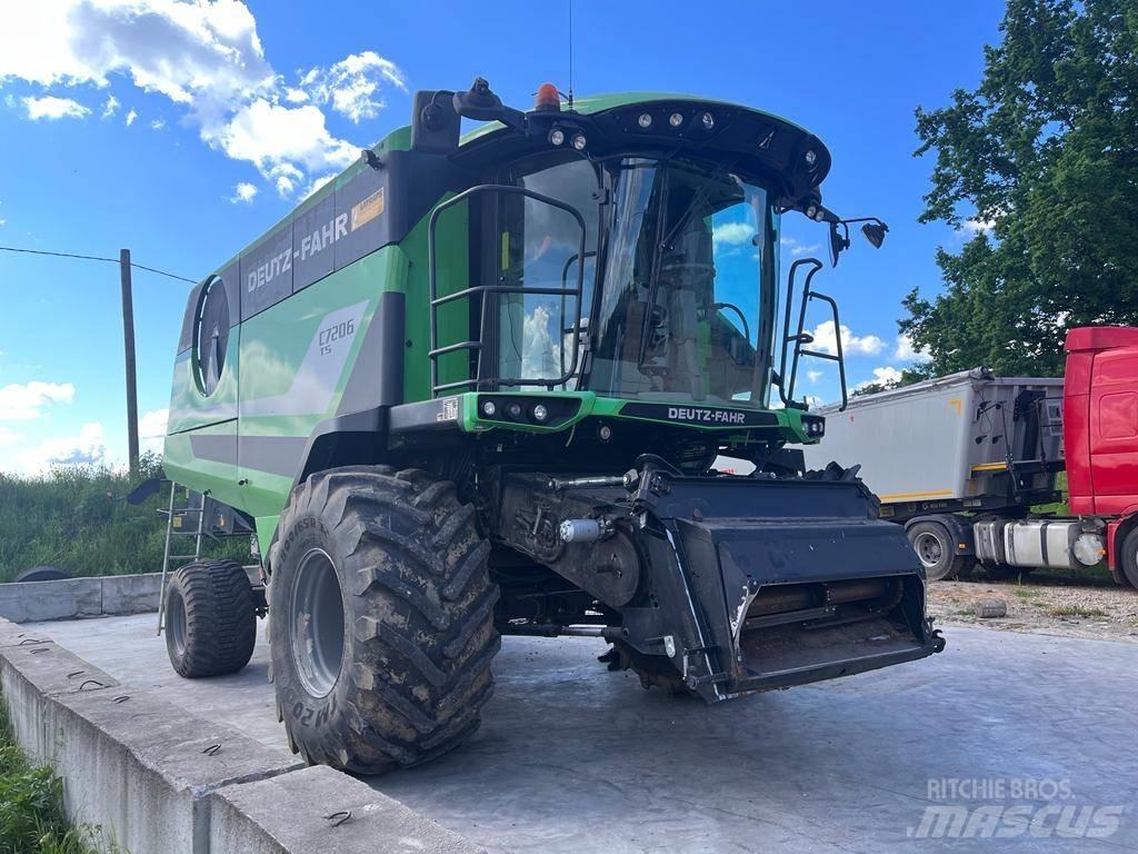 Deutz-Fahr C 7206 TS Combine harvesters