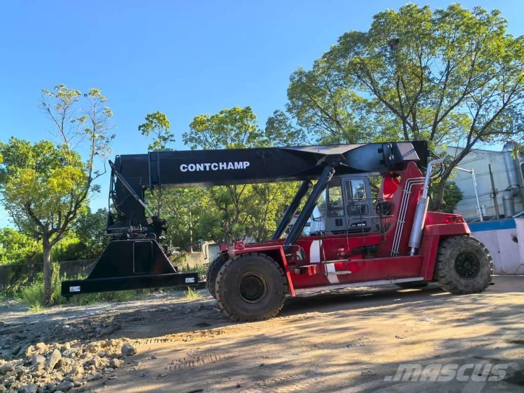 Kalmar DRF 450 Reach stackers