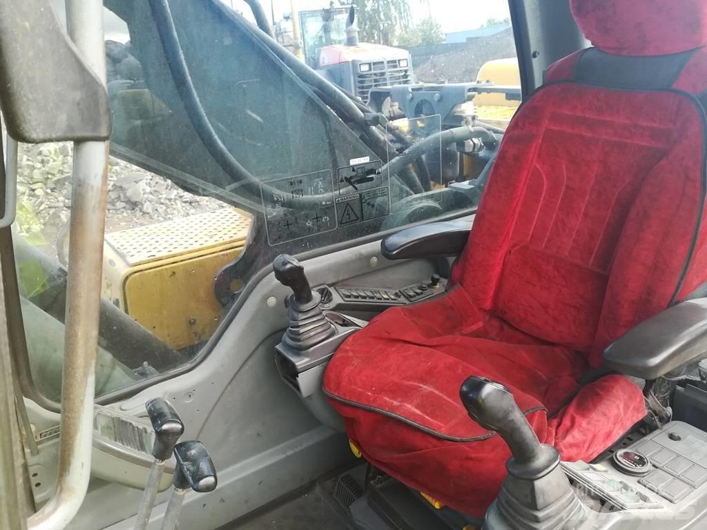 Volvo EC 290 B LC Crawler excavators