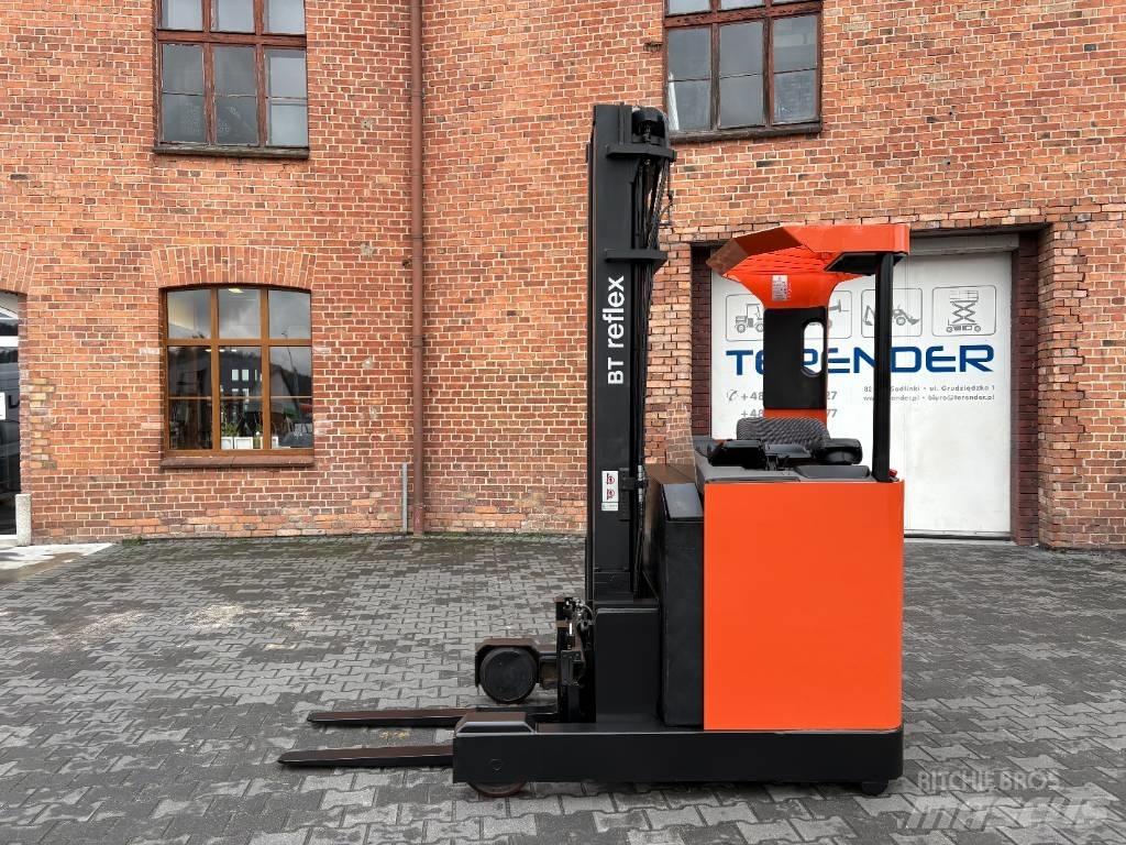 BT RR E 140 M Reach truck