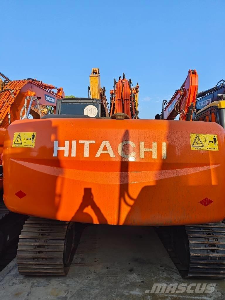 Hitachi ZX 210 Crawler excavators