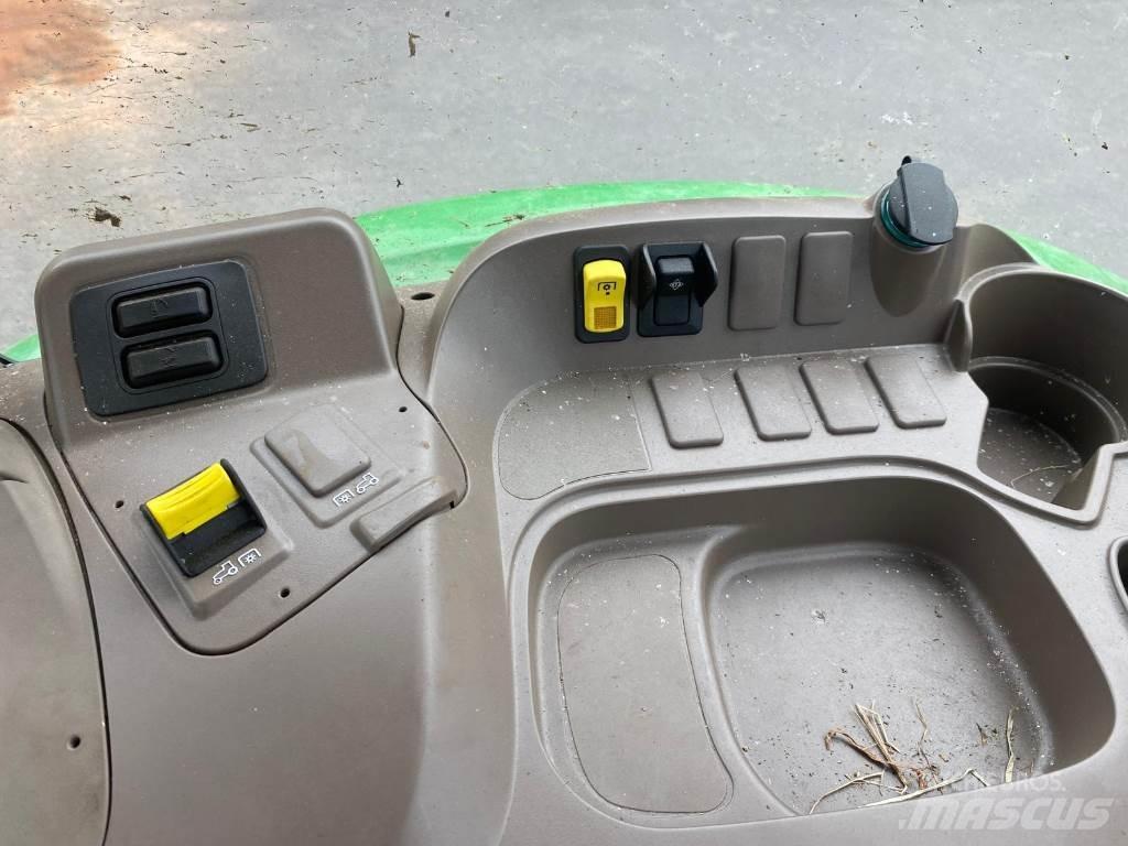 John Deere 5075E Tractors