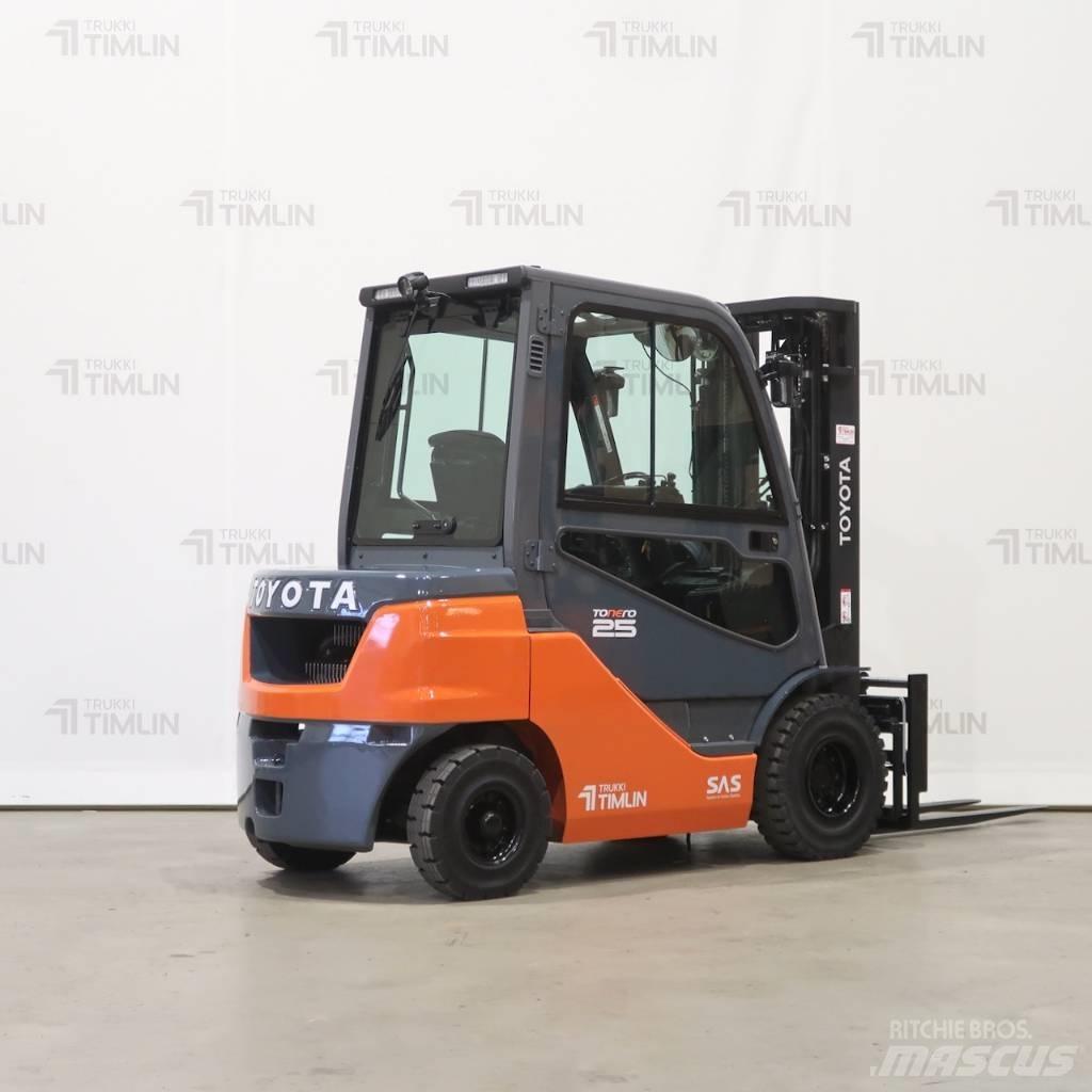 Toyota 52-8FDF25 Diesel trucks