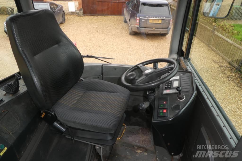 Terberg yt222 Prime Movers