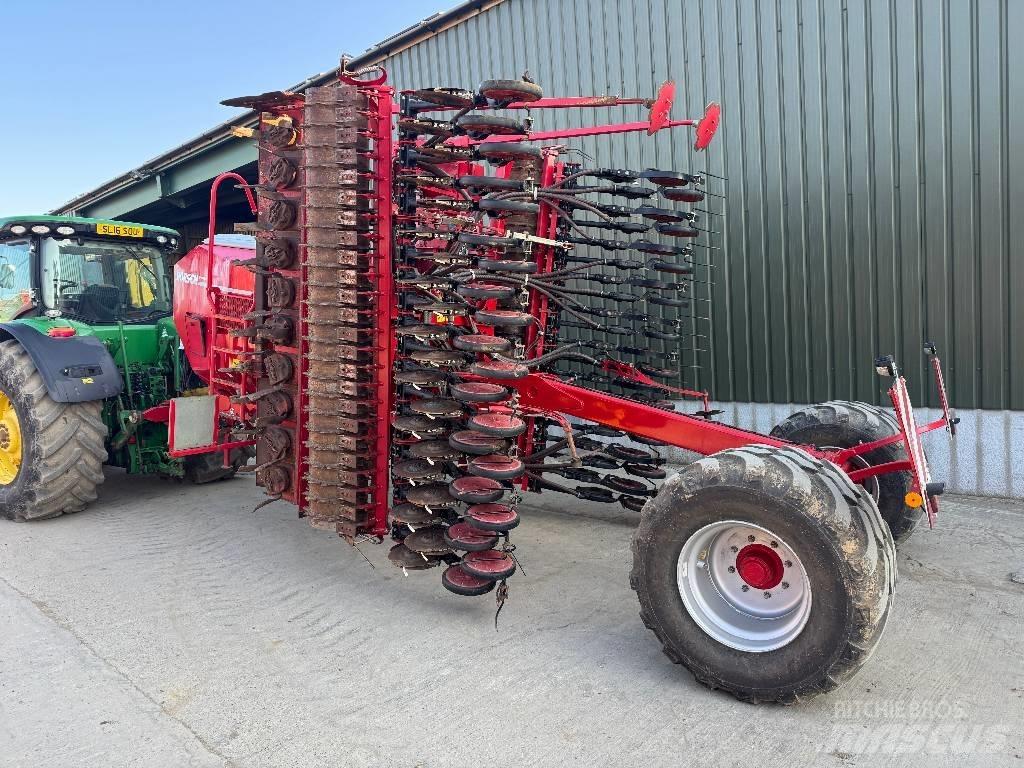 Horsch Pronto 6KR Combination drills