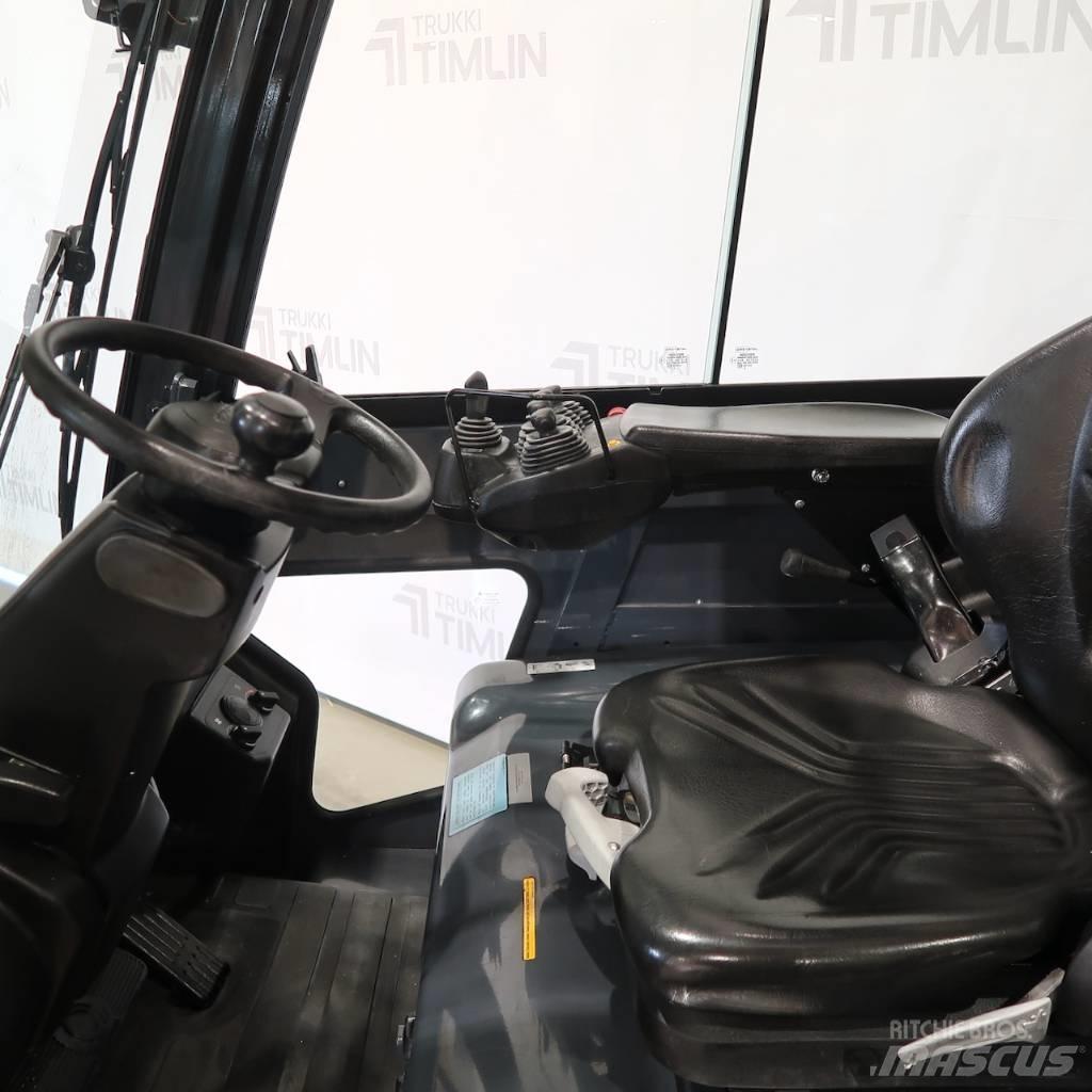 Toyota 8FBMT35 Electric forklift trucks
