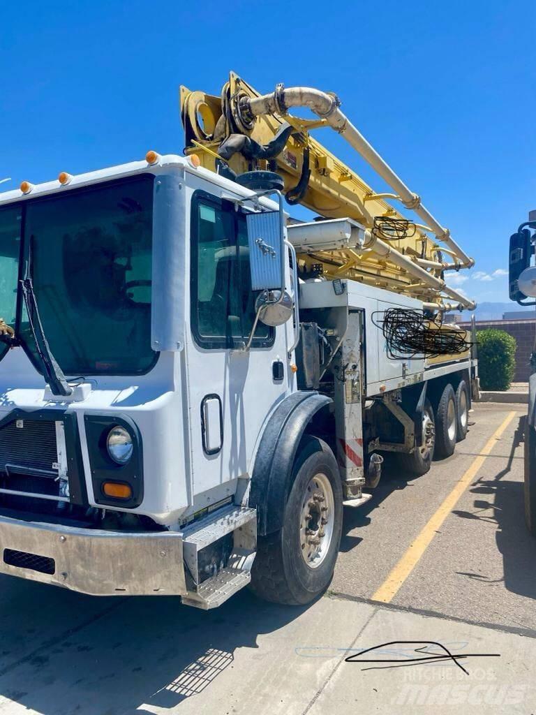 Putzmeister 36 M Concrete pumps