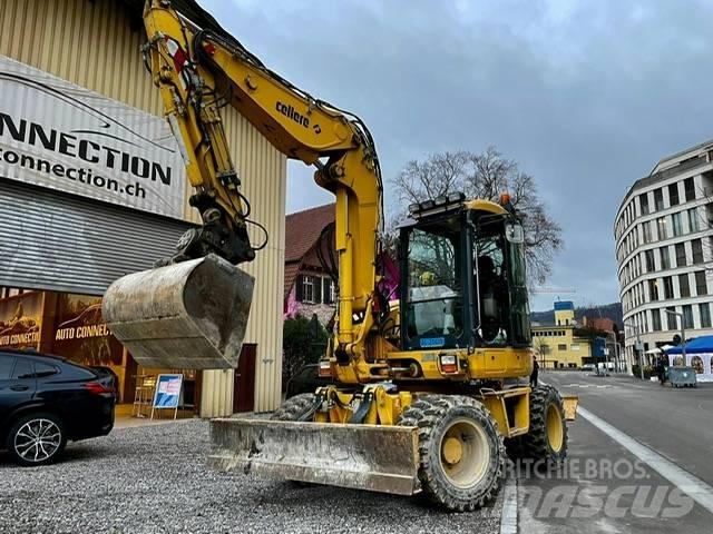 Komatsu PW 98 MR Wheeled excavators