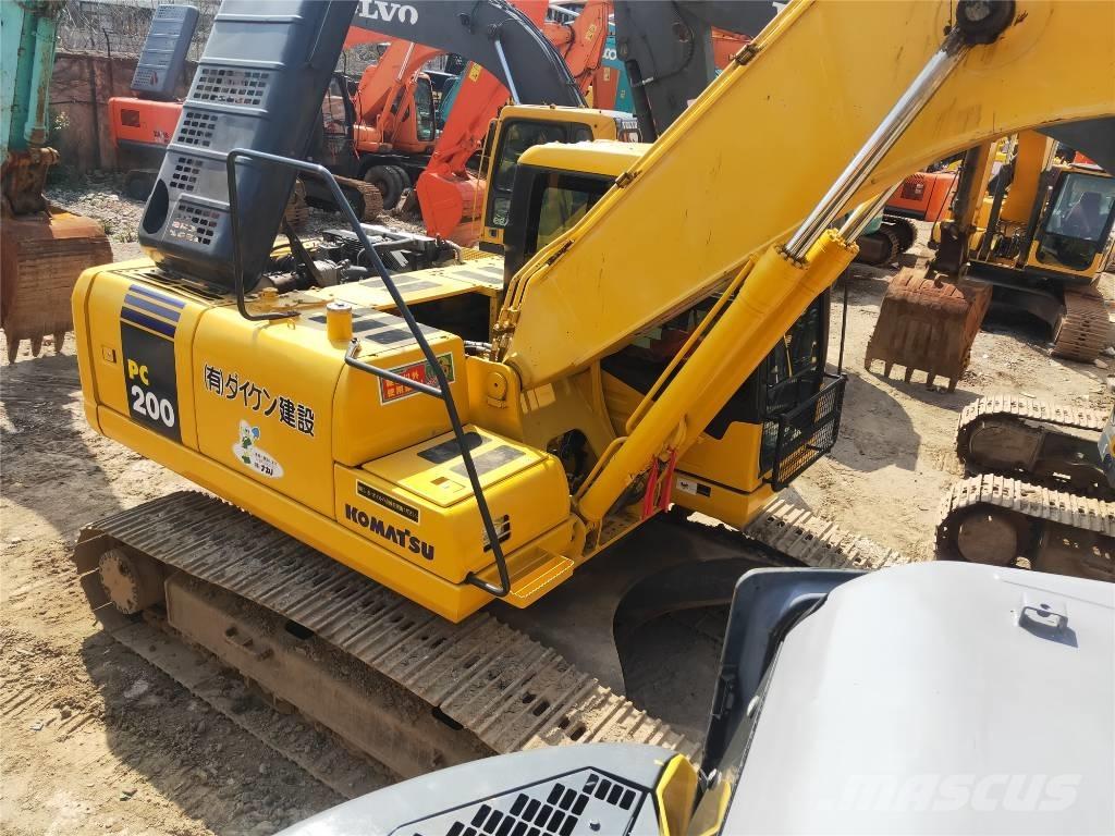 Komatsu PC200-7 Crawler excavators