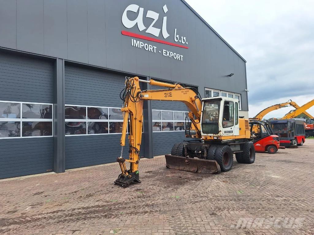 Liebherr A312 Wheeled excavators