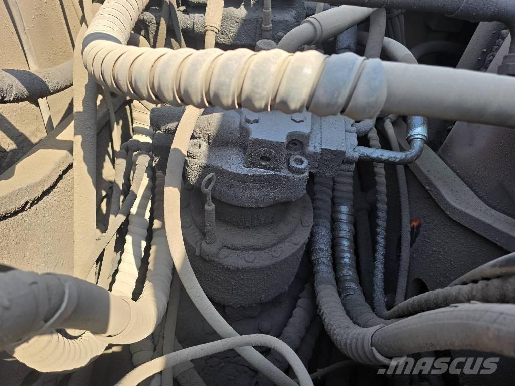 Doosan DX 210 W Wheeled excavators