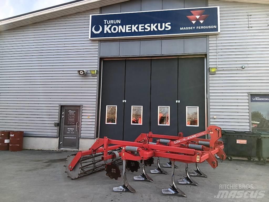 Kongskilde Delta 300 Cultivators