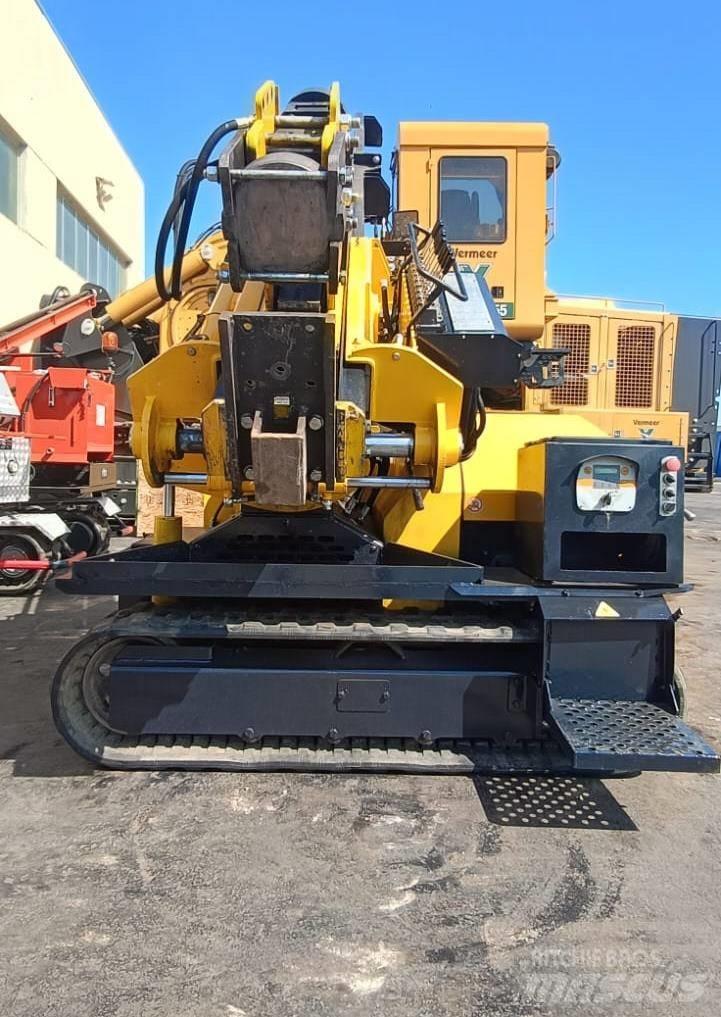  MGI Tonker 830 Vibratory pile drivers