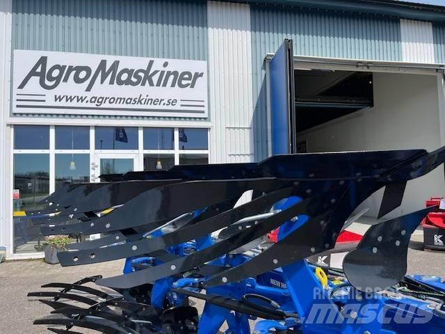 New Holland PHVH 4 Reversible ploughs