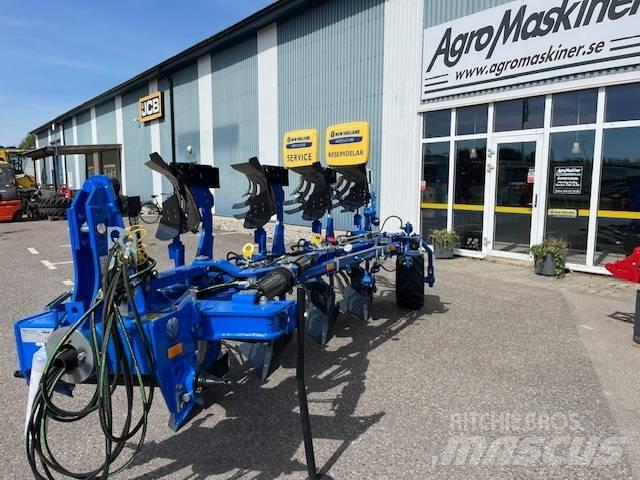 New Holland PHVH 4 Reversible ploughs