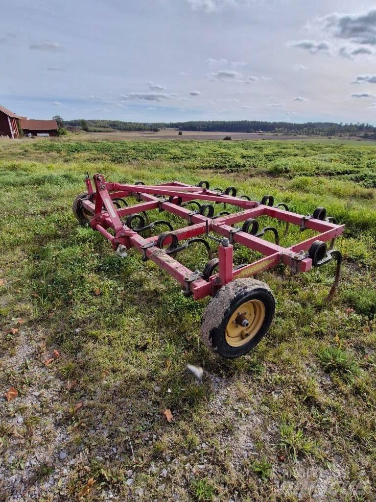 Väderstad SK 17 Cultivators