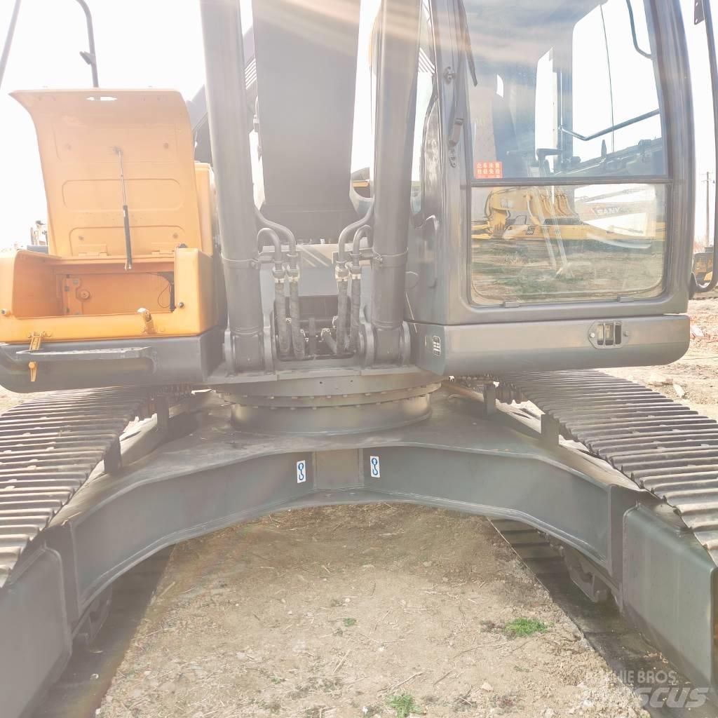 Hyundai R220LC-9S Crawler excavators
