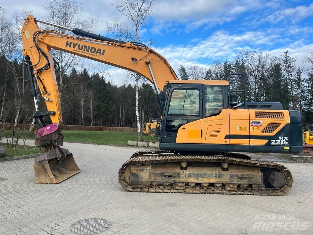 Hyundai HX 220 L Crawler excavators