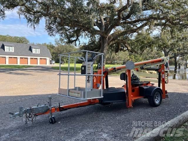 JLG T 350 Trailer mounted platforms