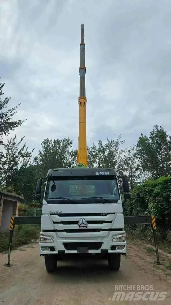 Howo 380 8x4 Tipper trucks