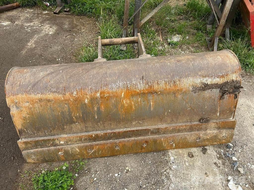 Volvo S60 Buckets