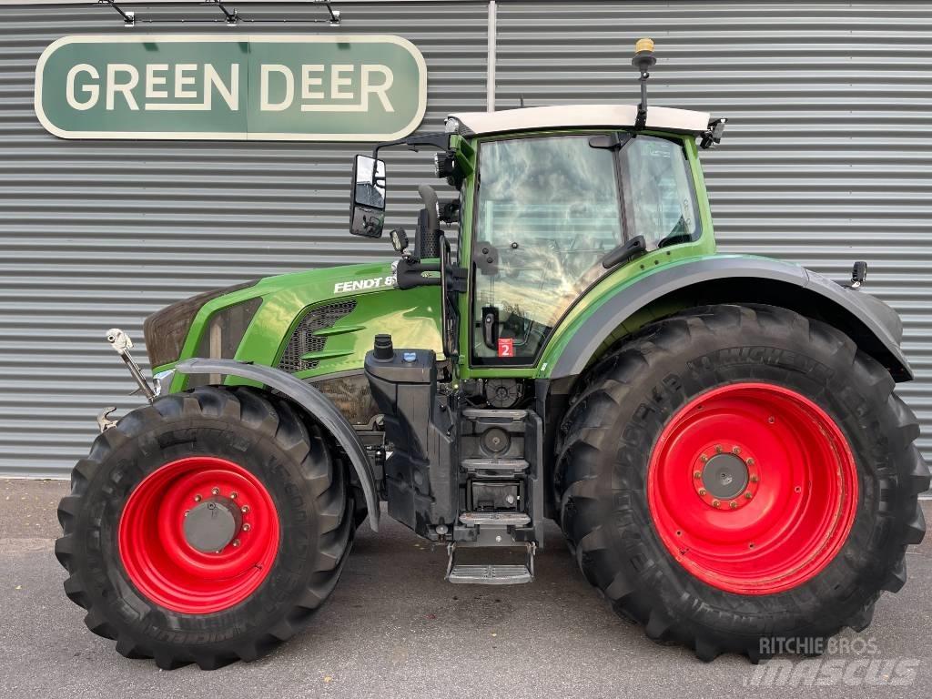 Fendt 828 Vario Tractors